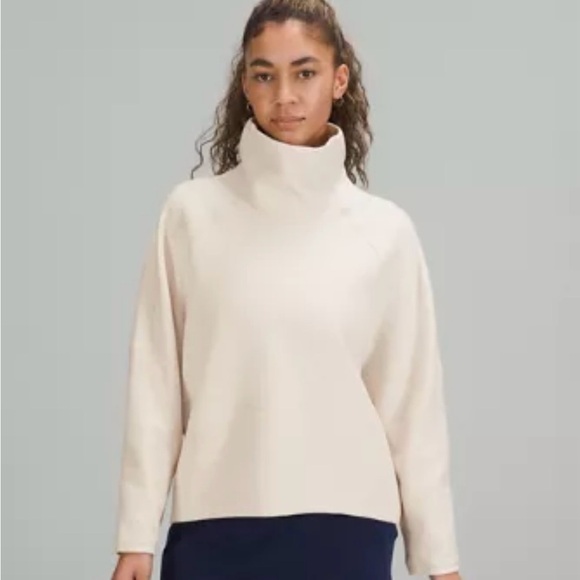Lululemon Textured Funnel-Neck Pullover - Picture 2 of 13
